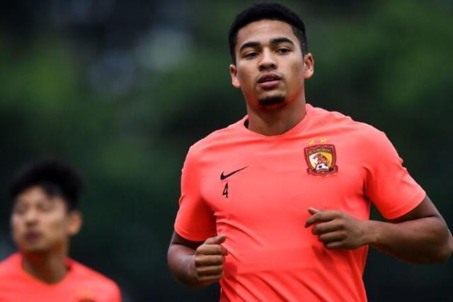 开云APP-【问答】国足归化什么类型的球员更靠谱？