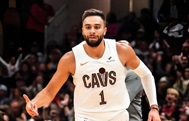 复出首战就火力全开！斯特鲁斯在这支新骑士还能更强？|克利夫兰骑士队|达拉斯独行侠队|nba|命中率|球员_新浪体育_新浪新闻